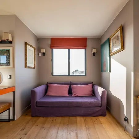 Apartment Veeve - Floating Over